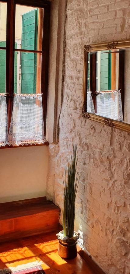 Bed & Breakfast Palace Basilico 1580.